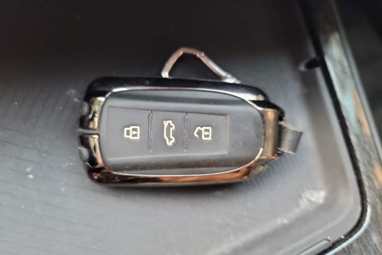 Used Dongfeng Aeolus Yixuan MAX 2021 1.5T Super-Powered Dad Edition Vehicle Key