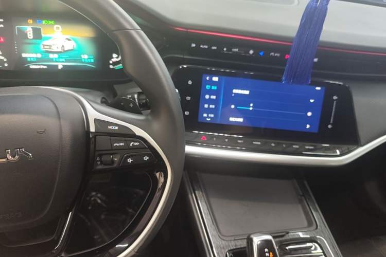 Used Dongfeng Aeolus Yixuan MAX 2021 1.5T Super-Powered Dad Edition Audio And AC Panel