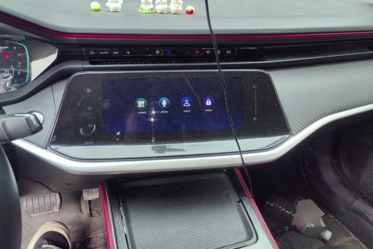 Used Dongfeng Aeolus Yixuan MAX 2021 1.5T Ultra-Stylish Trendsetter Edition Audio And AC Panel