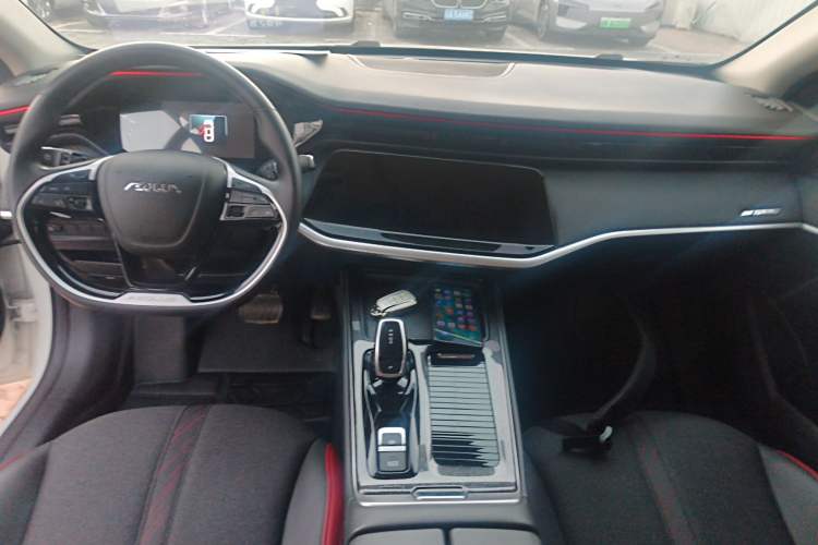 Used Dongfeng Aeolus Yixuan MAX 2021 1.5T Super-Powered Dad Edition Center Console