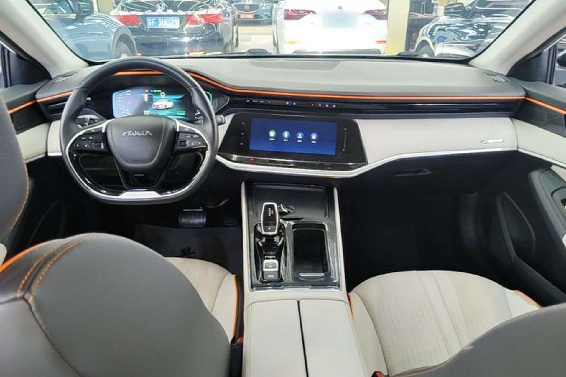 Used Dongfeng Aeolus Yixuan MAX 2021 1.5T Super Cool Trendy Dad Edition Center Console