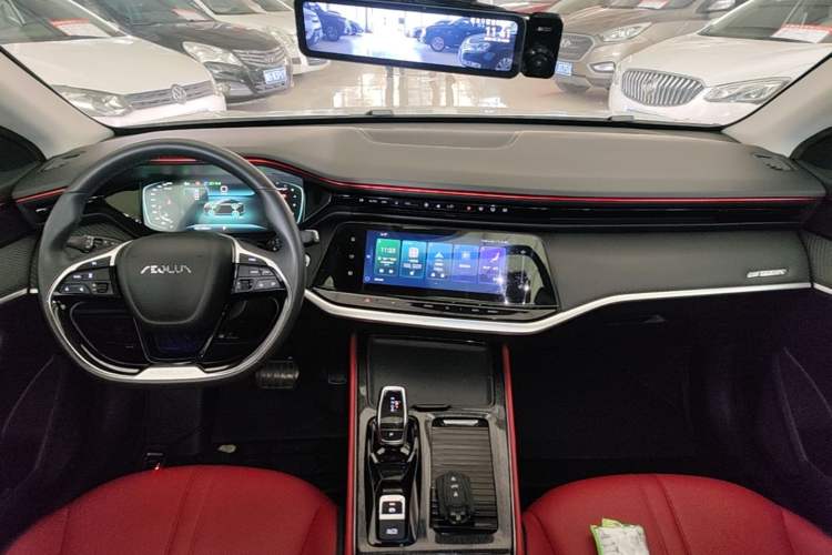 Used Dongfeng Aeolus Yixuan MAX 2021 1.5T Ultra-Stylish Trendsetter Edition Center Console