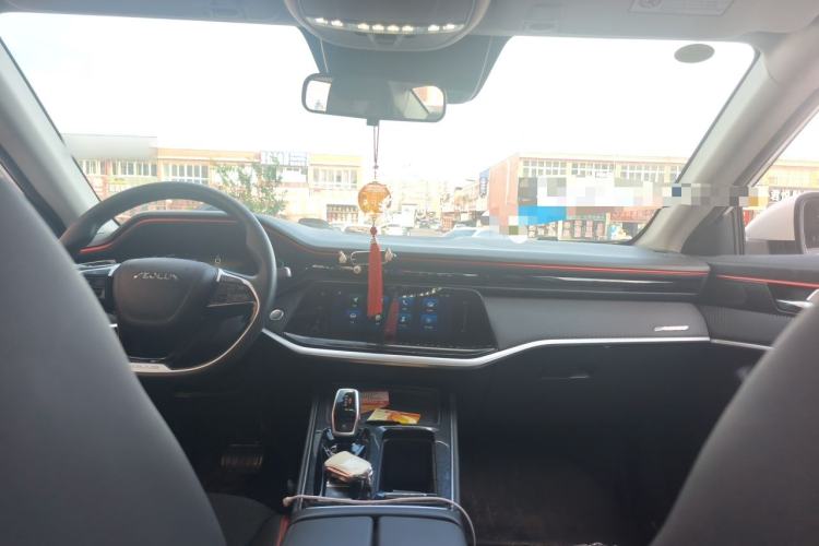 Used Dongfeng Aeolus Yixuan MAX 2021 1.5T Super-Powered Dad Edition Center Console