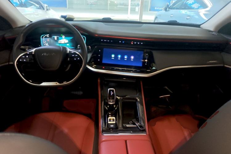 Used Dongfeng Aeolus Yixuan MAX 2021 1.5T Ultra-Stylish Trendsetter Edition Center Console