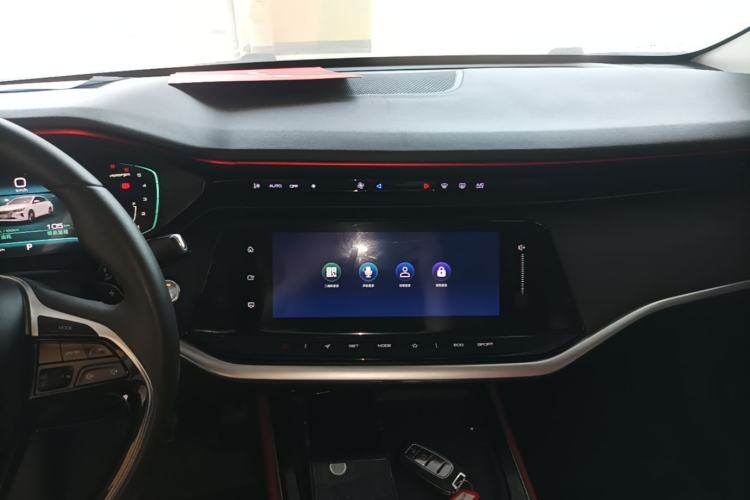 Used Dongfeng Aeolus Yixuan MAX 2021 1.5T Ultra-Stylish Trendsetter Edition Center Console