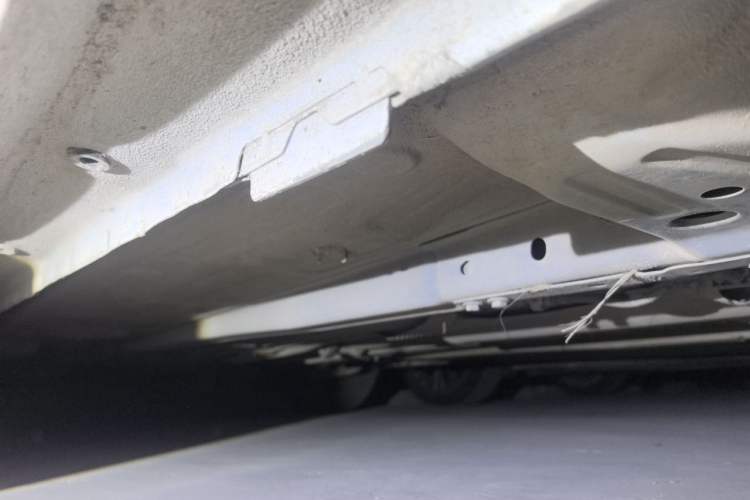 Used Dongfeng Aeolus Yixuan MAX 2021 1.5T Super-Powered Dad Edition Chassis Front Right