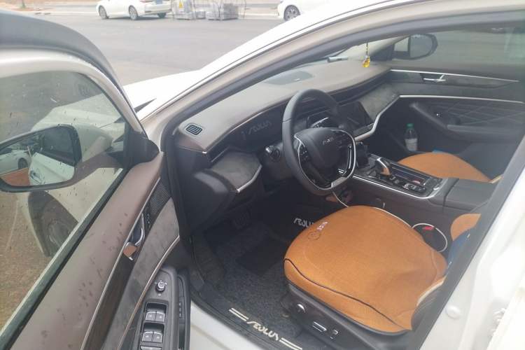 Used Dongfeng Aeolus Yixuan MAX 2021 1.5T Super Cool Dad Edition Driver Seat