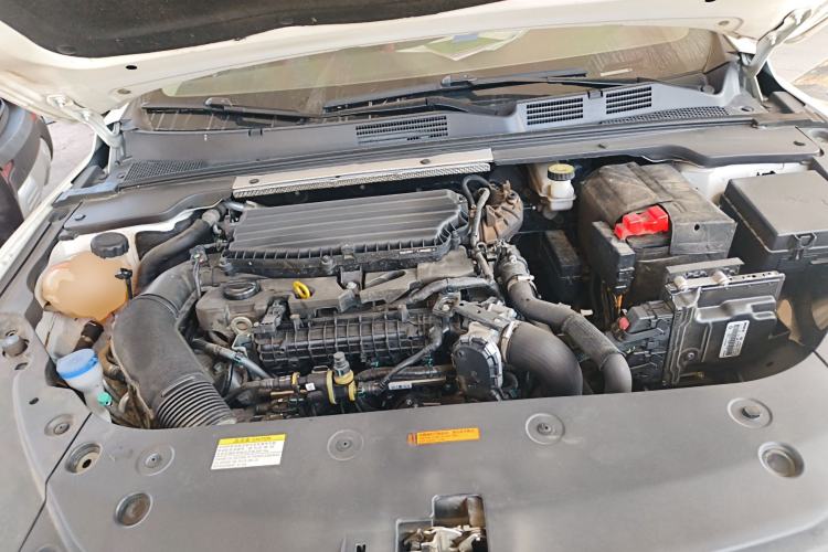 Used Dongfeng Aeolus Yixuan MAX 2021 1.5T Super-Powered Dad Edition Engine Bay