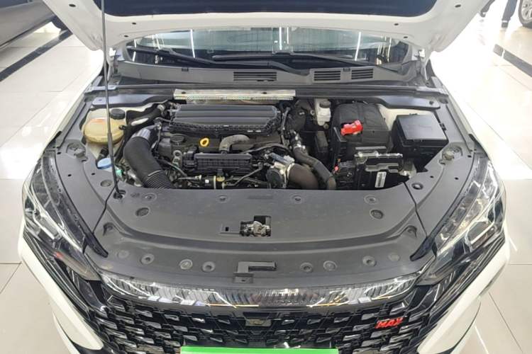 Used Dongfeng Aeolus Yixuan MAX 2021 1.5T Super Cool Trendy Dad Edition Engine Bay