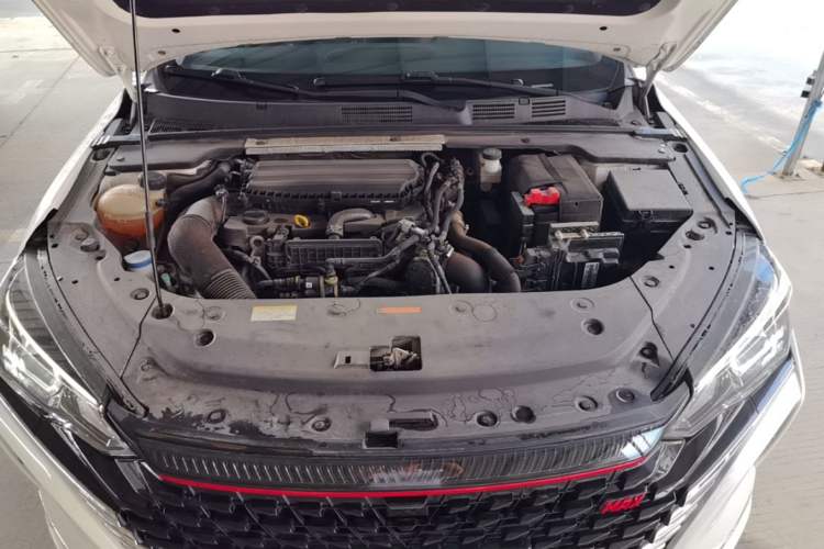 Used Dongfeng Aeolus Yixuan MAX 2021 1.5T Ultra-Stylish Trendsetter Edition Engine Bay