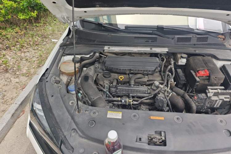 Used Dongfeng Aeolus Yixuan MAX 2021 1.5T Ultra-Stylish Trendsetter Edition Engine Bay Right