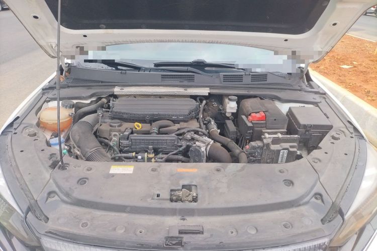 Used Dongfeng Aeolus Yixuan MAX 2021 1.5T Super Cool Dad Edition Engine Bay