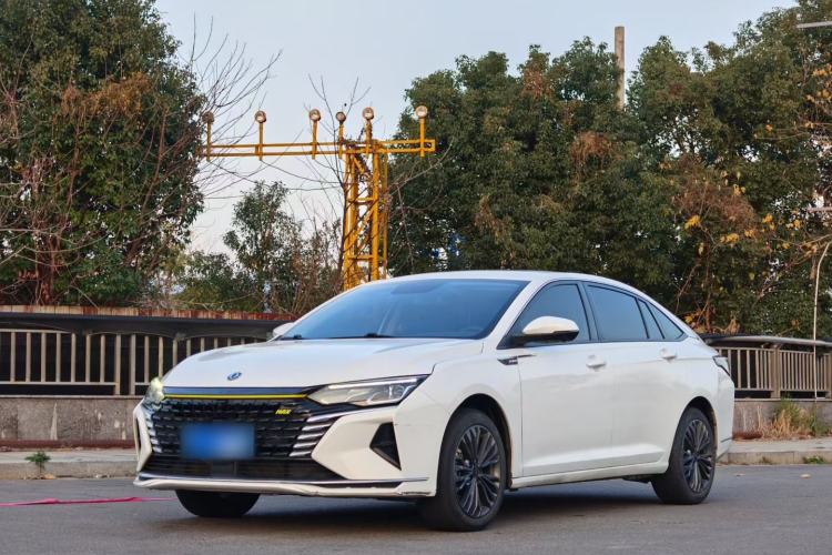 Used Dongfeng Aeolus Yixuan MAX 2021 Super-Efficient Dad Hybrid Edition Exterior 2