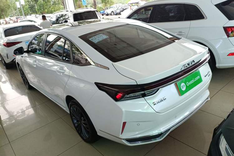 Used Dongfeng Aeolus Yixuan MAX 2021 1.5T Super-Powered Dad Edition Exterior 2