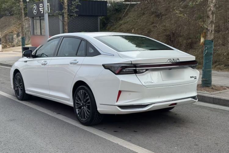 Used Dongfeng Aeolus Yixuan MAX 2021 1.5T Ultra-Stylish Trendsetter Edition Exterior 3
