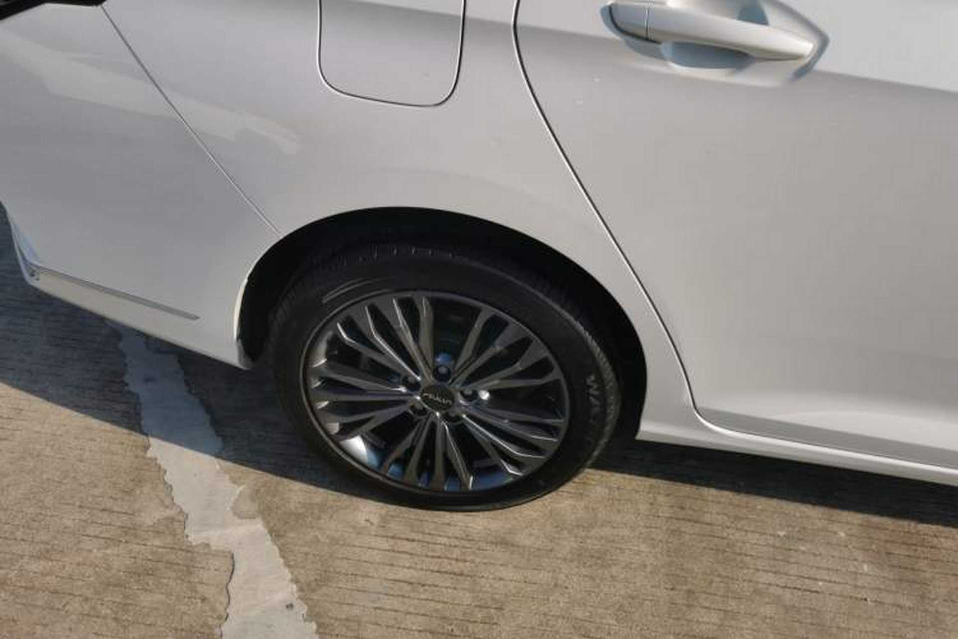 Used Dongfeng Aeolus Yixuan MAX 2021 Super-Efficient Dad Hybrid Edition Exterior 5