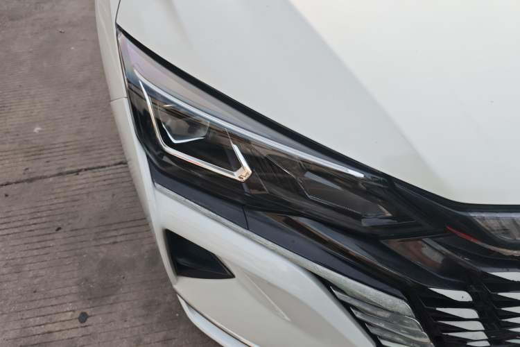 Used Dongfeng Aeolus Yixuan MAX 2021 1.5T Super-Powered Dad Edition Exterior 6