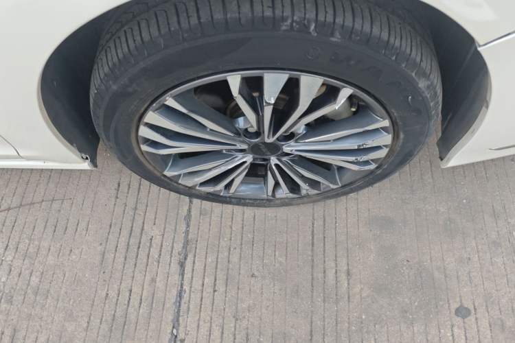 Used Dongfeng Aeolus Yixuan MAX 2021 1.5T Super-Powered Dad Edition Exterior 7