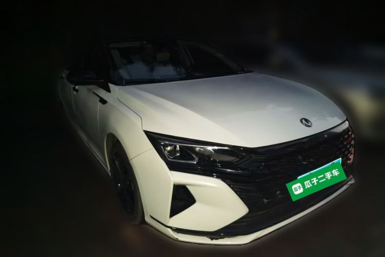 Used Dongfeng Aeolus Yixuan MAX 2021 1.5T Super Cool Trendy Dad Edition Front Right 45 Deg