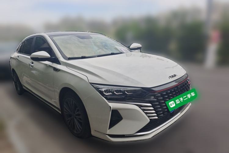 Used Dongfeng Aeolus Yixuan MAX 2021 1.5T Ultra-Stylish Trendsetter Edition Front Right 45 Deg