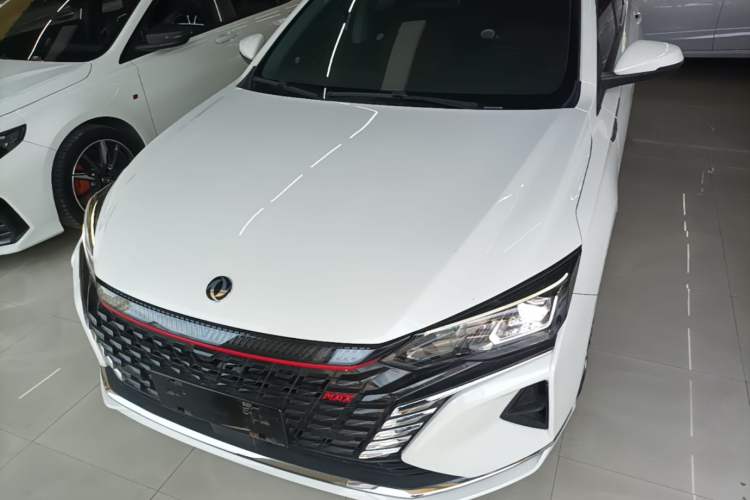 Used Dongfeng Aeolus Yixuan MAX 2021 1.5T Ultra-Stylish Trendsetter Edition Front