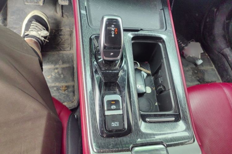 Used Dongfeng Aeolus Yixuan MAX 2021 1.5T Ultra-Stylish Trendsetter Edition Gear Lever