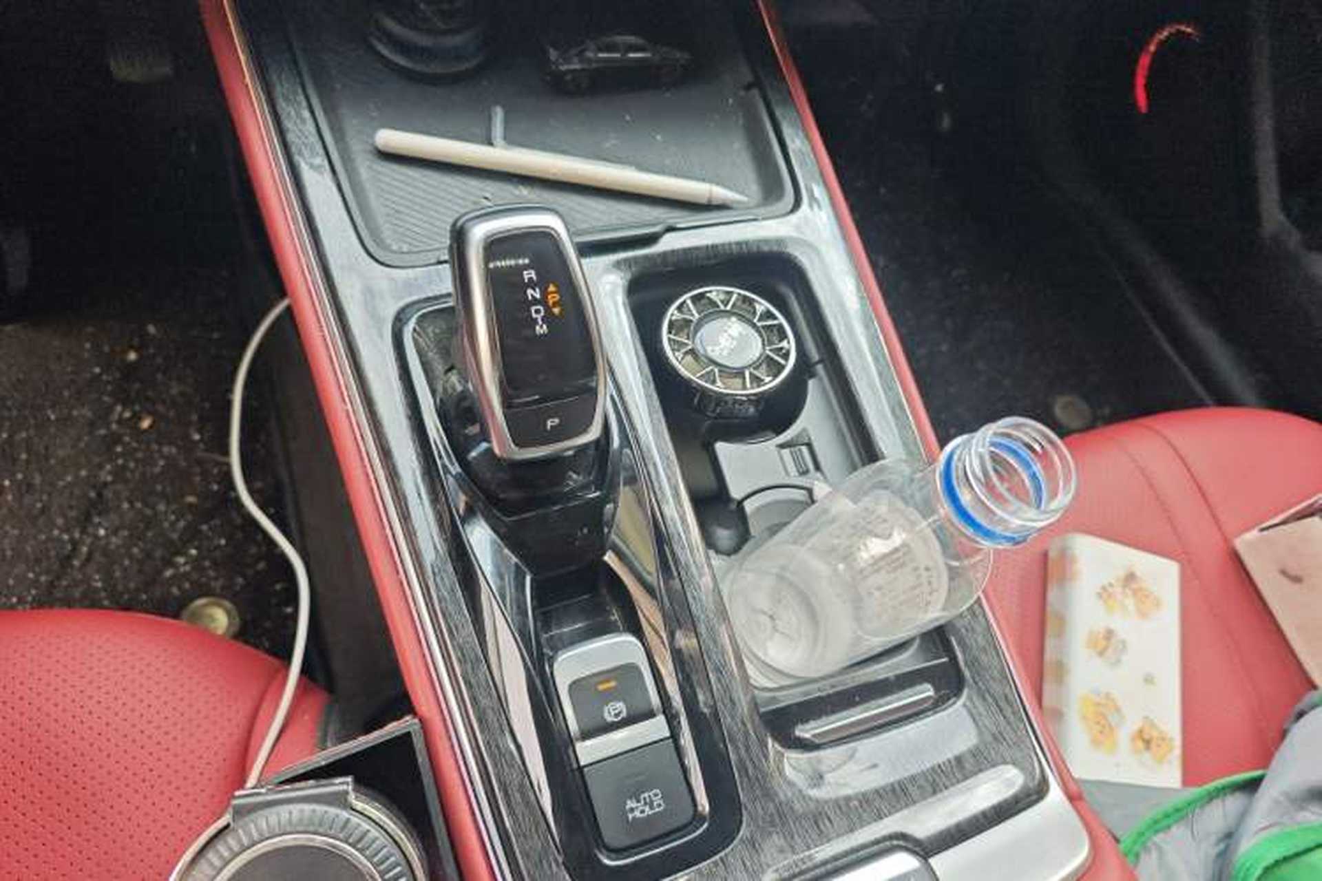 Used Dongfeng Aeolus Yixuan MAX 2021 1.5T Ultra-Stylish Trendsetter Edition Gear Lever