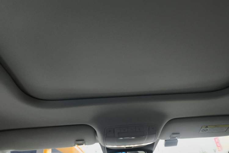 Used Dongfeng Aeolus Yixuan MAX 2021 1.5T Super-Powered Dad Edition Headliner