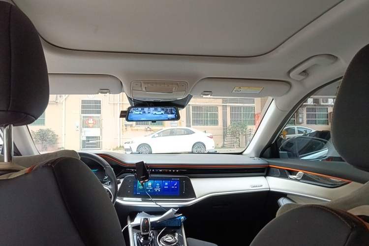 Used Dongfeng Aeolus Yixuan MAX 2021 1.5T Super Cool Trendy Dad Edition Headliner