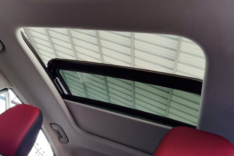 Used Dongfeng Aeolus Yixuan MAX 2021 1.5T Ultra-Stylish Trendsetter Edition Headliner