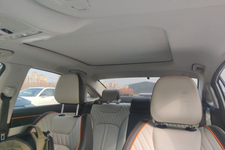 Used Dongfeng Aeolus Yixuan MAX 2021 1.5T Super Cool Trendy Dad Edition Headliner