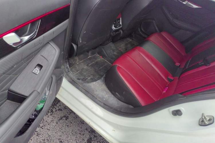 Used Dongfeng Aeolus Yixuan MAX 2021 1.5T Ultra-Stylish Trendsetter Edition Interior 4