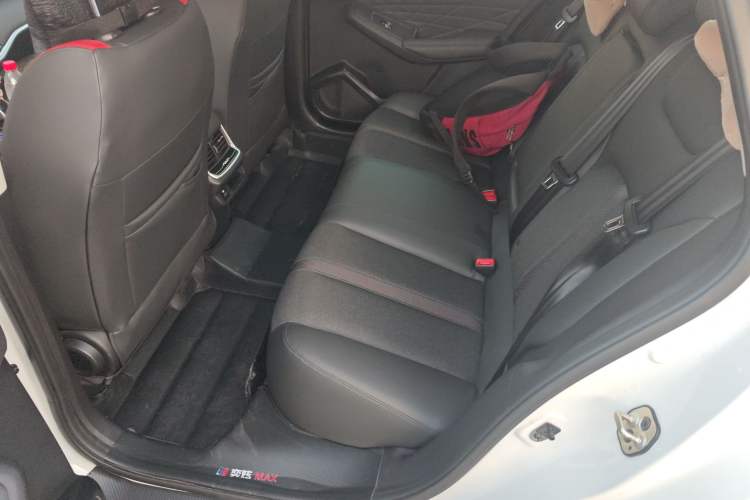Used Dongfeng Aeolus Yixuan MAX 2021 1.5T Super-Powered Dad Edition Interior 4