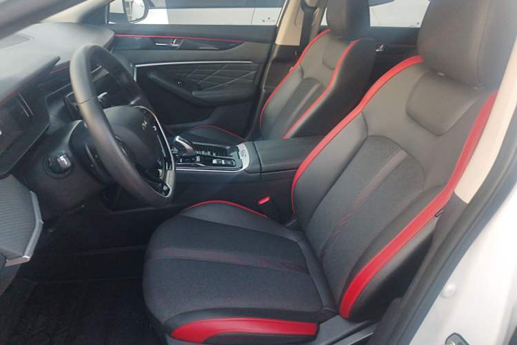Used Dongfeng Aeolus Yixuan MAX 2021 1.5T Super-Powered Dad Edition Left Front Seat