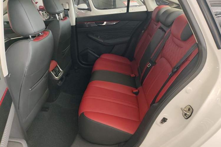 Used Dongfeng Aeolus Yixuan MAX 2021 1.5T Ultra-Stylish Trendsetter Edition Left Rear Seat