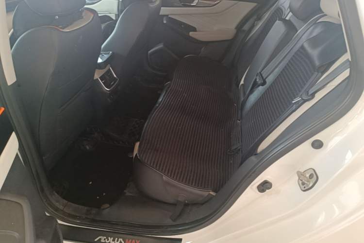 Used Dongfeng Aeolus Yixuan MAX 2021 1.5T Super Cool Trendy Dad Edition Left Rear Seat