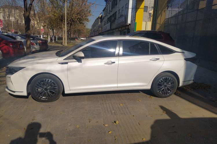 Used Dongfeng Aeolus Yixuan MAX 2021 1.5T Super Cool Dad Edition Left Side