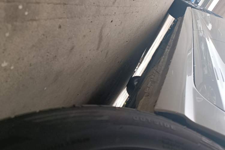 Used Dongfeng Aeolus Yixuan MAX 2021 1.5T Super Cool Trendy Dad Edition Left Side Sill