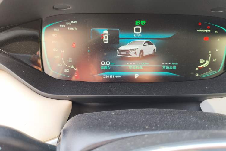 Used Dongfeng Aeolus Yixuan MAX 2021 1.5T Super Cool Trendy Dad Edition Odometer Close Up