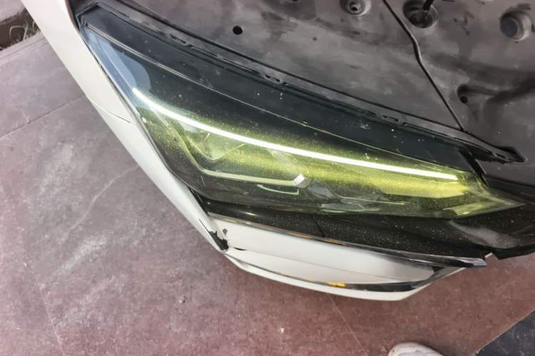 Used Dongfeng Aeolus Yixuan MAX 2021 1.5T Super-Powered Dad Edition Right Front Headlight