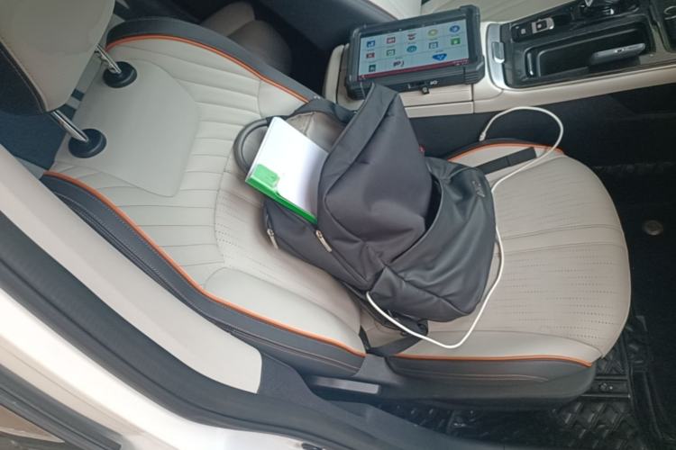 Used Dongfeng Aeolus Yixuan MAX 2021 1.5T Super Cool Trendy Dad Edition Right Front Seat