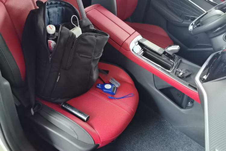 Used Dongfeng Aeolus Yixuan MAX 2021 1.5T Ultra-Stylish Trendsetter Edition Right Front Seat