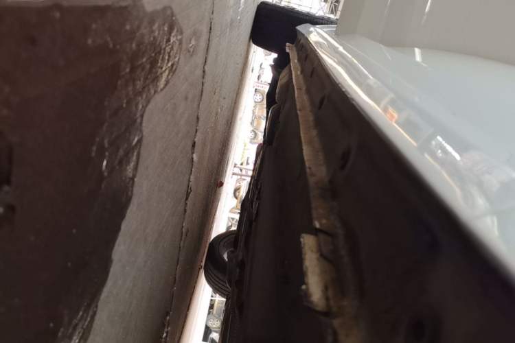 Used Dongfeng Aeolus Yixuan MAX 2021 1.5T Ultra-Stylish Trendsetter Edition Right Side Sill