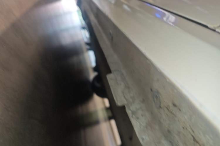 Used Dongfeng Aeolus Yixuan MAX 2021 1.5T Super Cool Trendy Dad Edition Right Side Sill