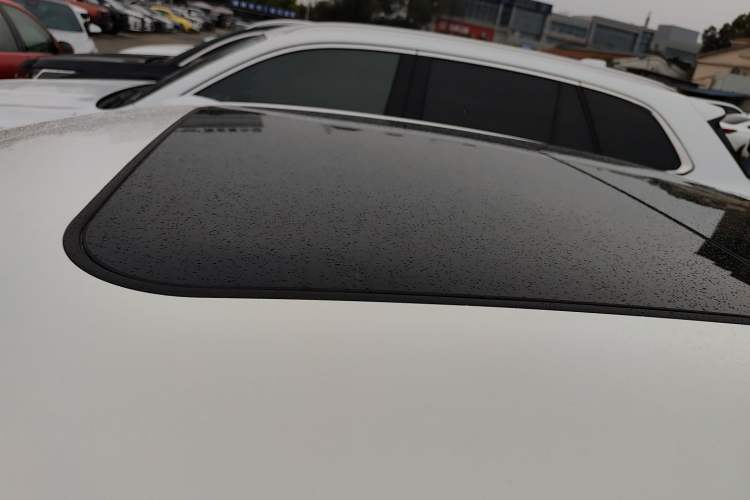 Used Dongfeng Aeolus Yixuan MAX 2021 1.5T Ultra-Stylish Trendsetter Edition Roof