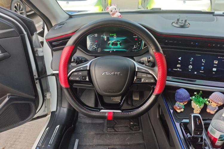 Used Dongfeng Aeolus Yixuan MAX 2021 1.5T Super-Powered Dad Edition Steering Wheel