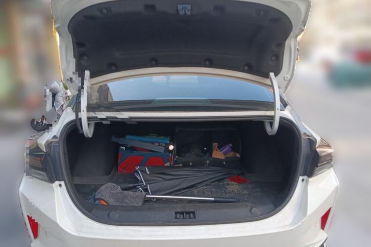 Used Dongfeng Aeolus Yixuan MAX 2021 1.5T Super-Powered Dad Edition Trunk