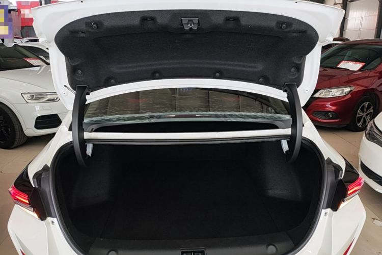 Used Dongfeng Aeolus Yixuan MAX 2021 1.5T Ultra-Stylish Trendsetter Edition Trunk