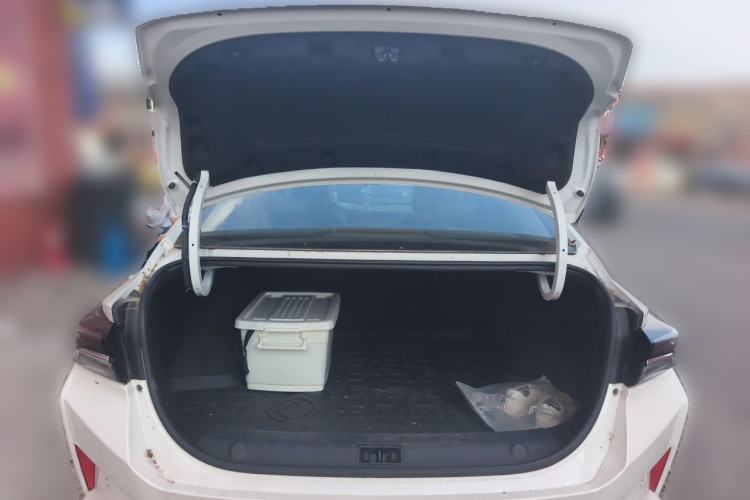 Used Dongfeng Aeolus Yixuan MAX 2021 1.5T Super-Powered Dad Edition Trunk