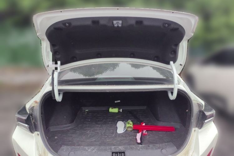 Used Dongfeng Aeolus Yixuan MAX 2021 1.5T Ultra-Stylish Trendsetter Edition Trunk